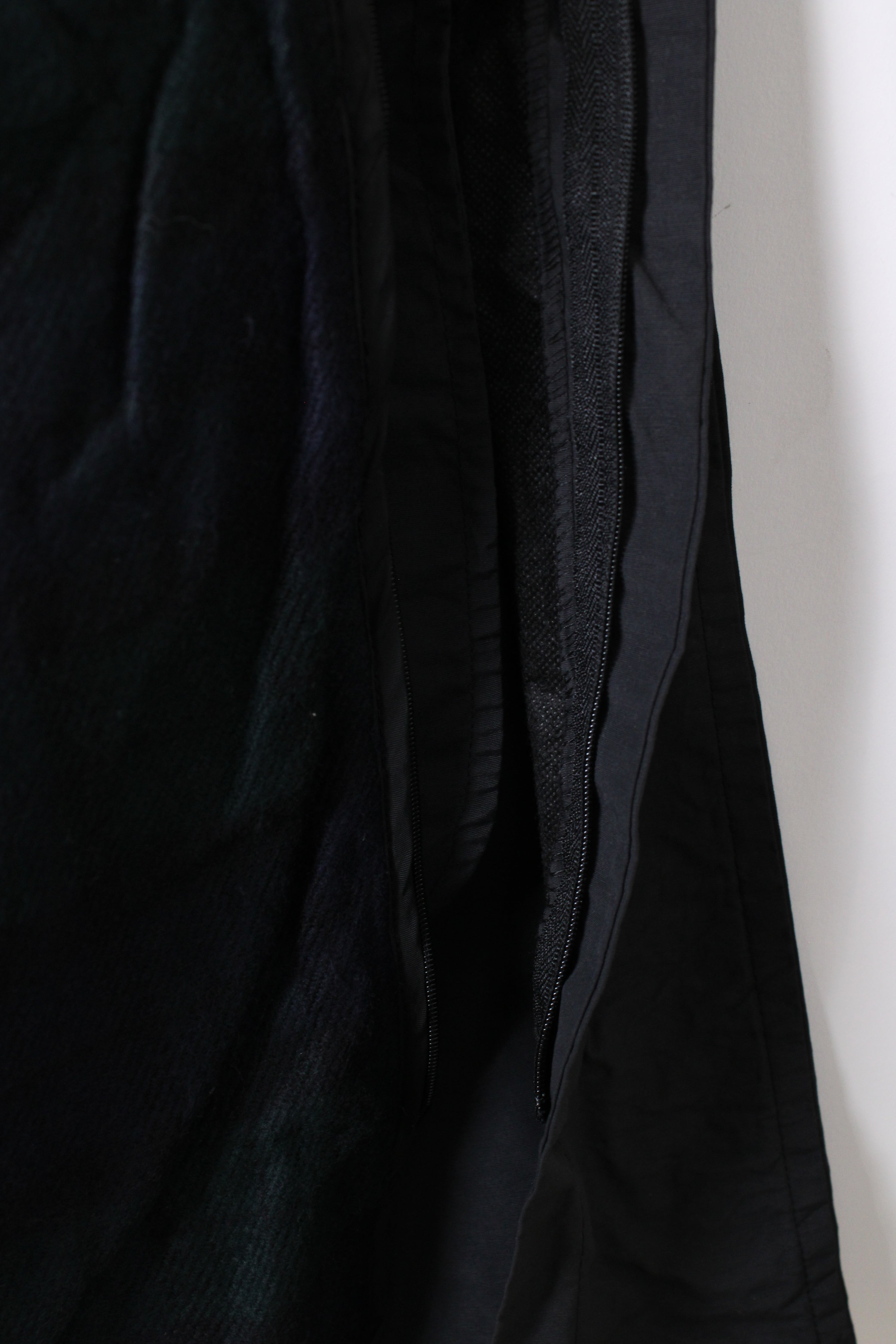 TOMMY HILFIGER TRENCH COAT BLACK WOOL LINING - L