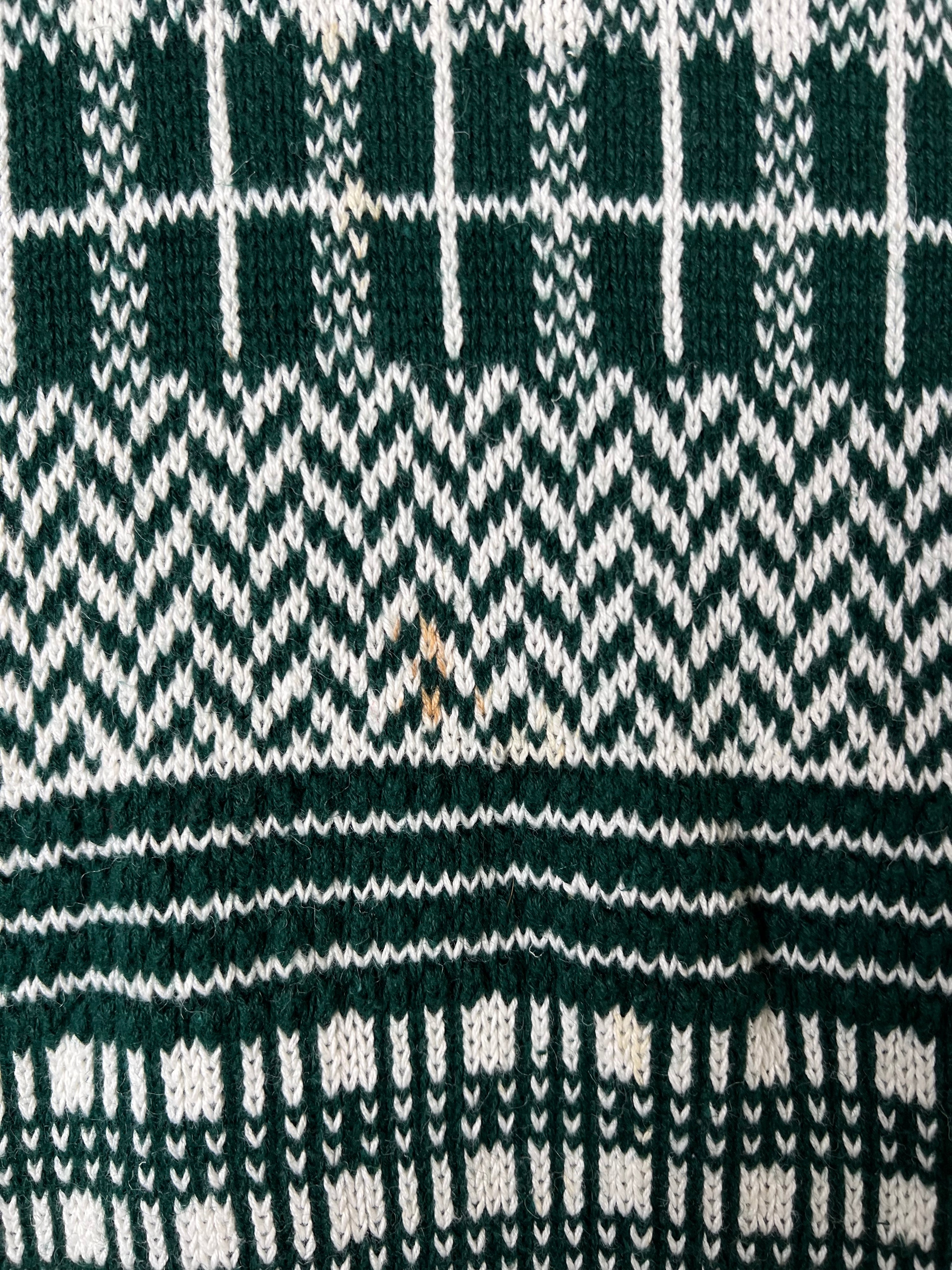 VINTAGE SWEATER COSBY PATTERN CRAZY KNIT WHITE GREEN - M