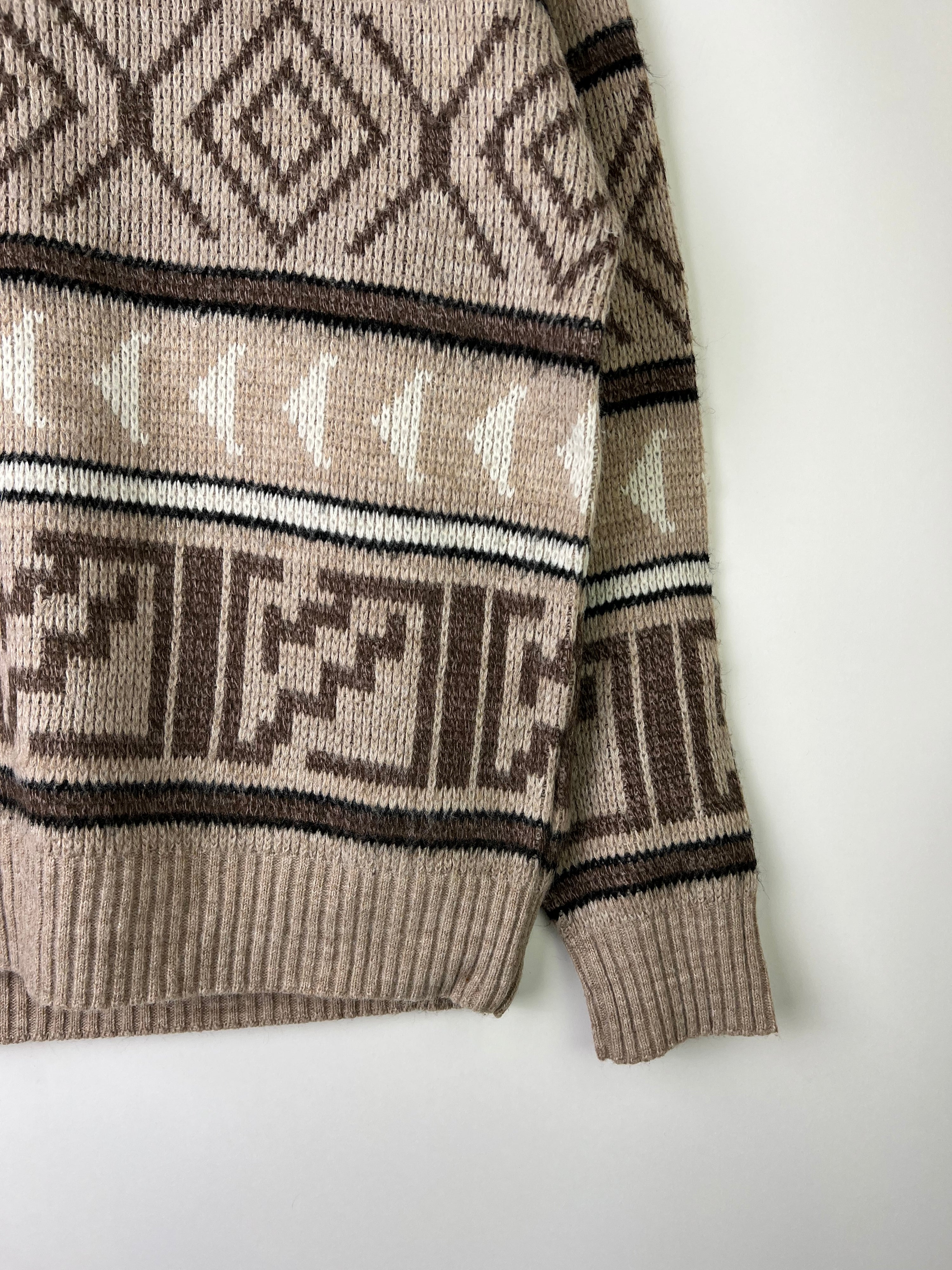 LONDON FOG SWEATER COSBY PATTERN CRAZY KNIT BROWN MADE IN USA - L