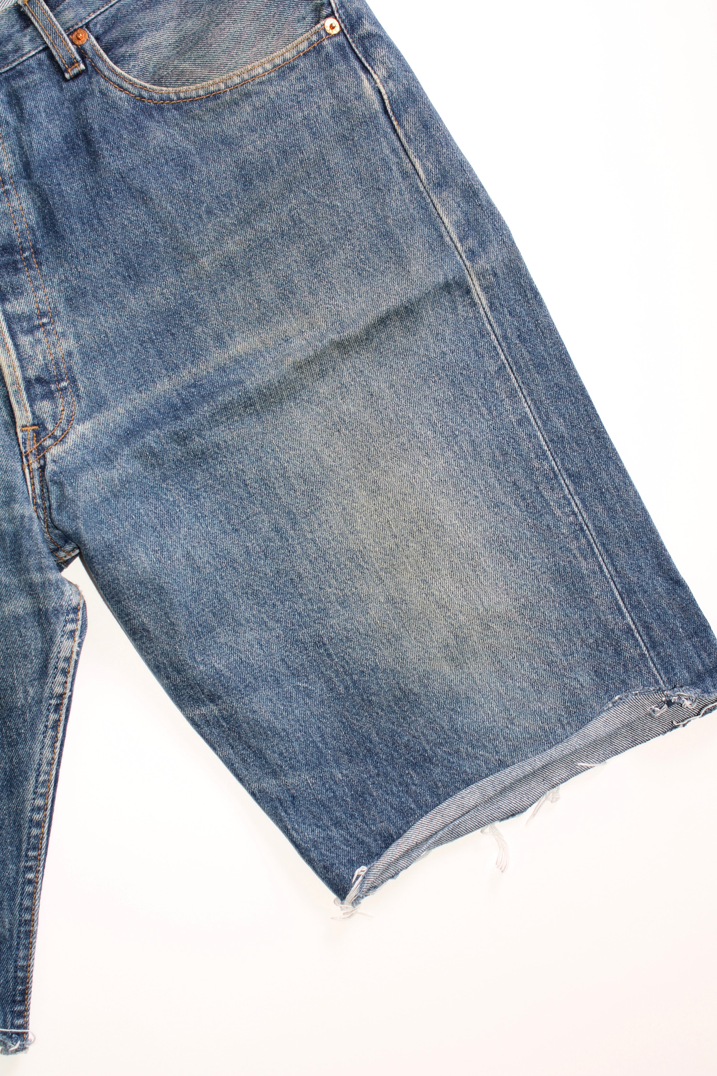 LEVIS 501 JEANS SHORTS BLUE WASH - W38