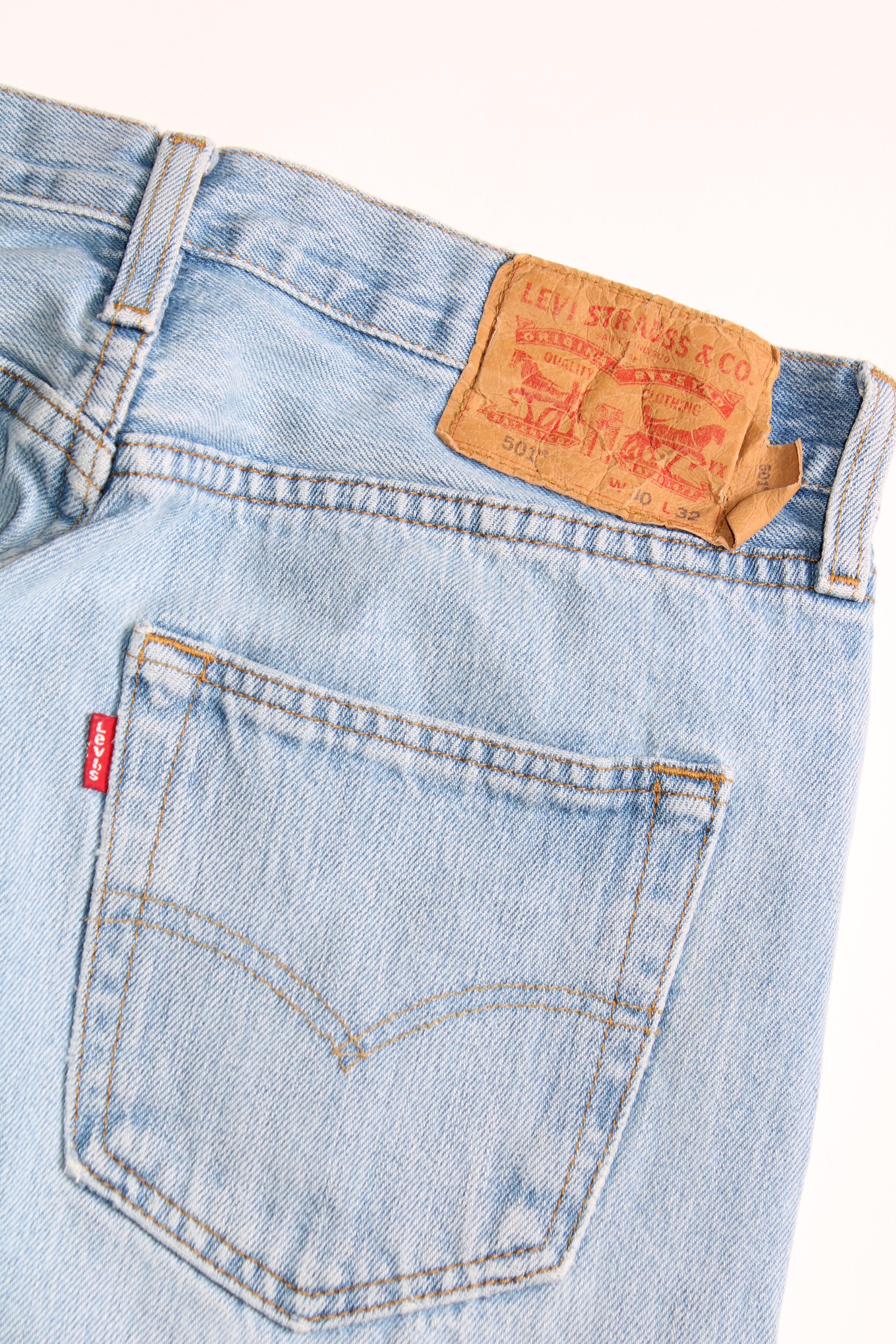 LEVIS 501 JEANS SHORTS LIGHT BLUE WASH - W30