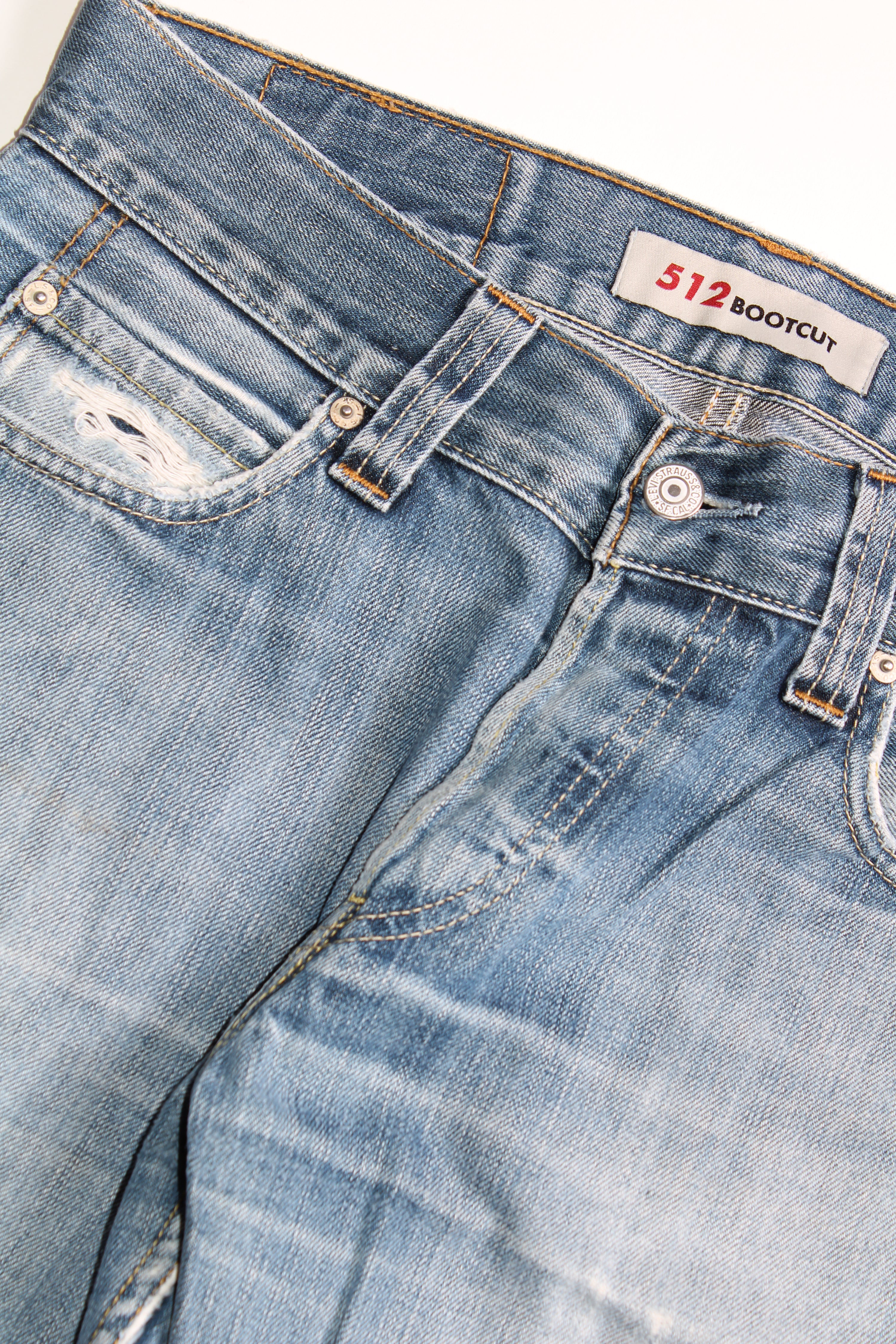 LEVIS 512 JEANS SHORTS LIGHT WASH - W32