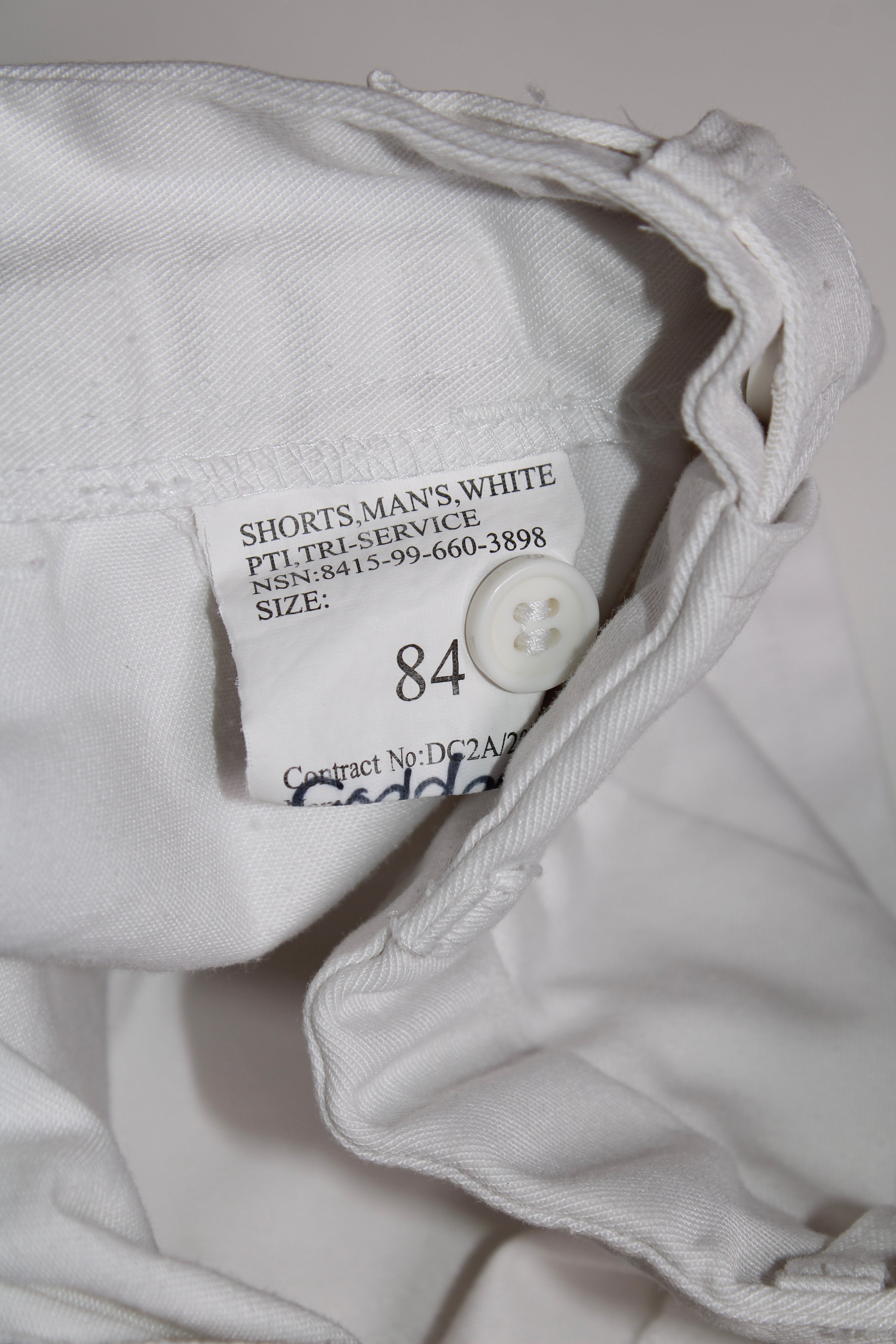 BRITISH ARMY VINTAGE SUMMER UNIFORM ROYAL NAVY PLEATED SHORTS WHITE