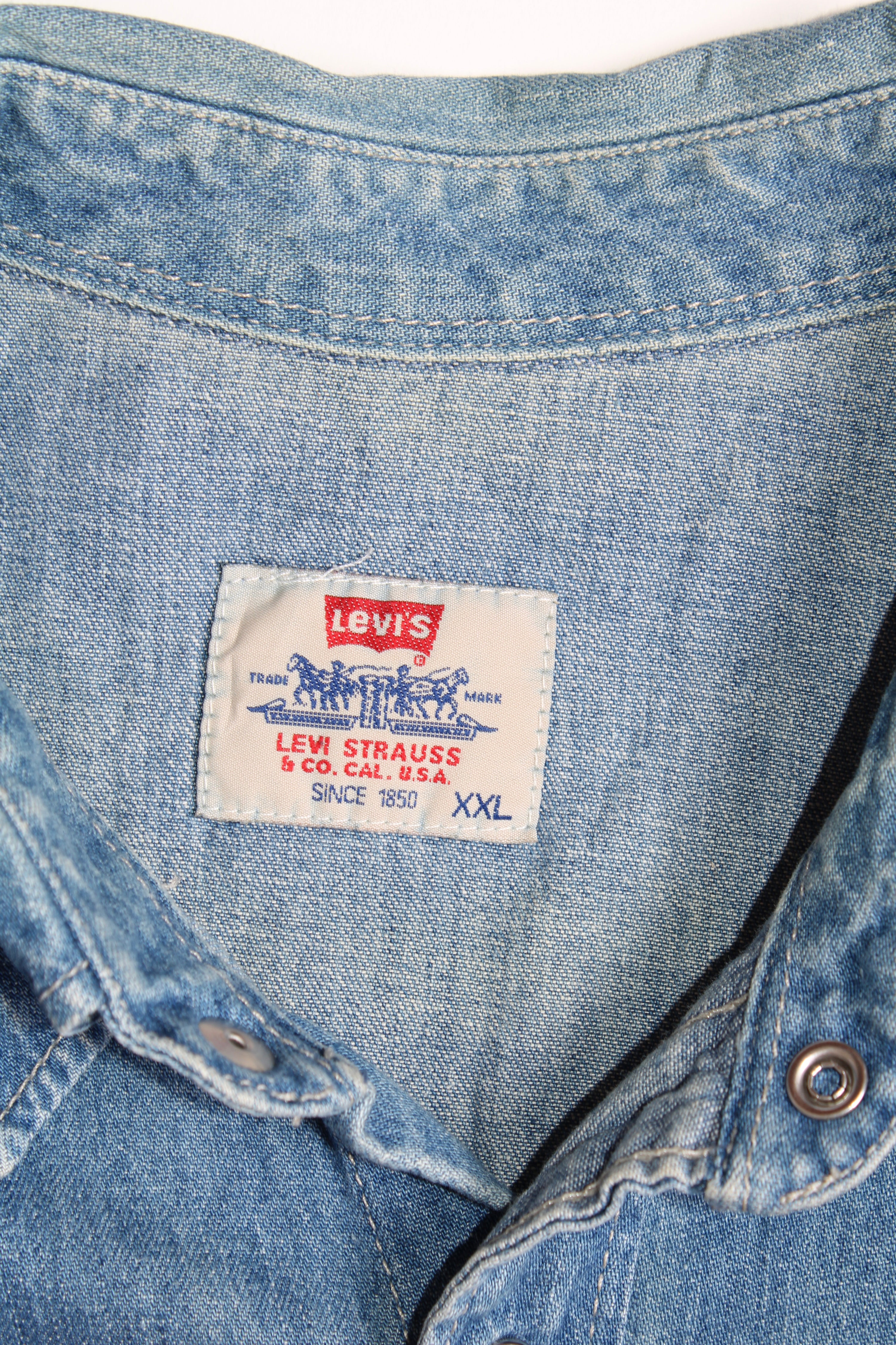 LEVIS VINTAGE WESTERN DENIM SHIRT BLUE WASH  1990S VTG - XXL
