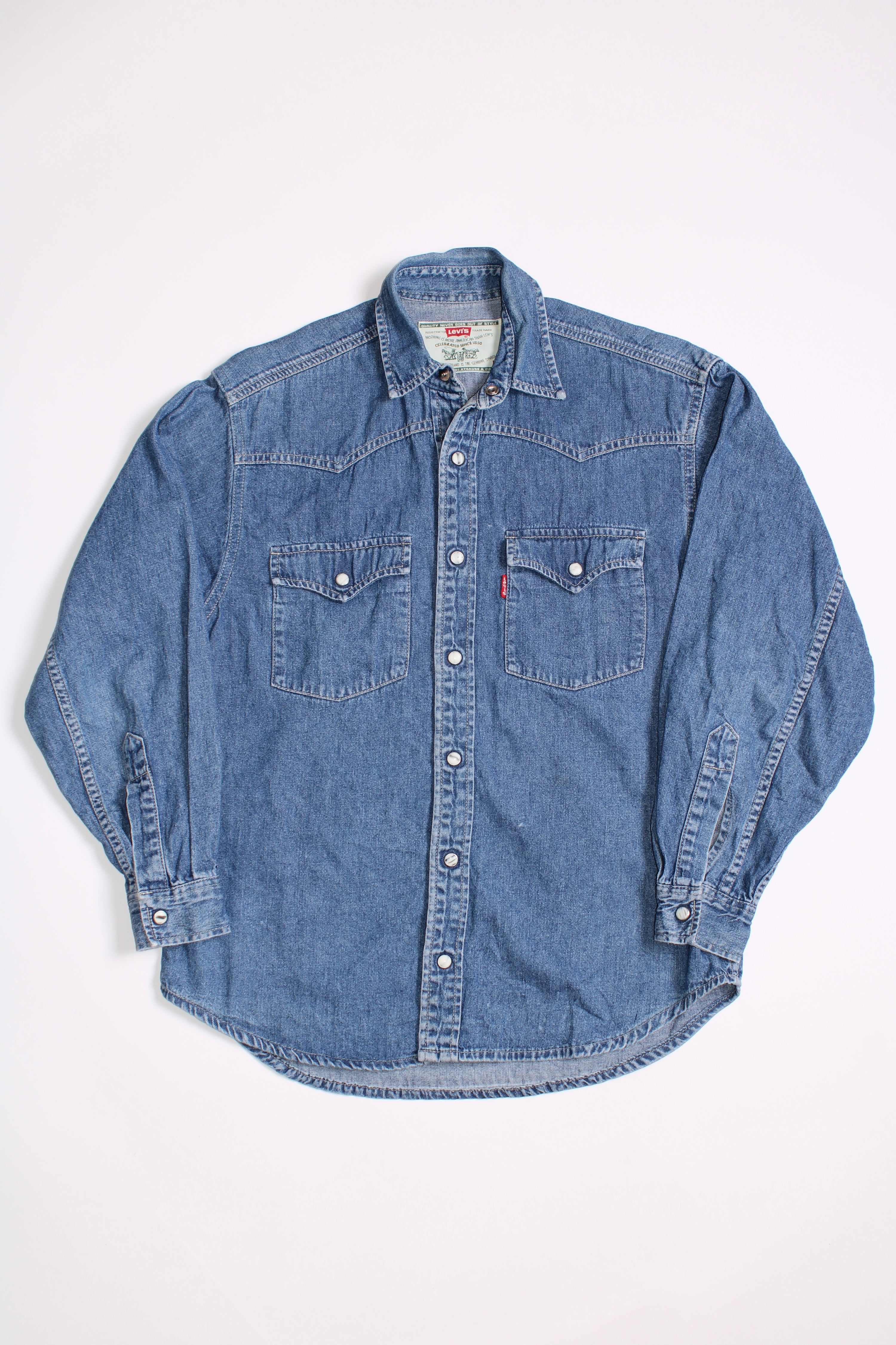 LEVIS VINTAGE WESTERN DENIM SHIRT BLUE WASH 1990S VTG - XS/S