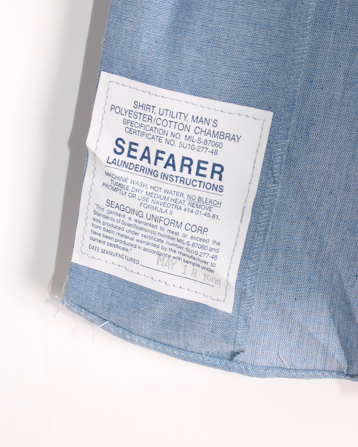 US ARMY VINTAGE SEAFARER CHAMBRAY WORK SHIRT LIGHT BLUE MADE IN USA - M