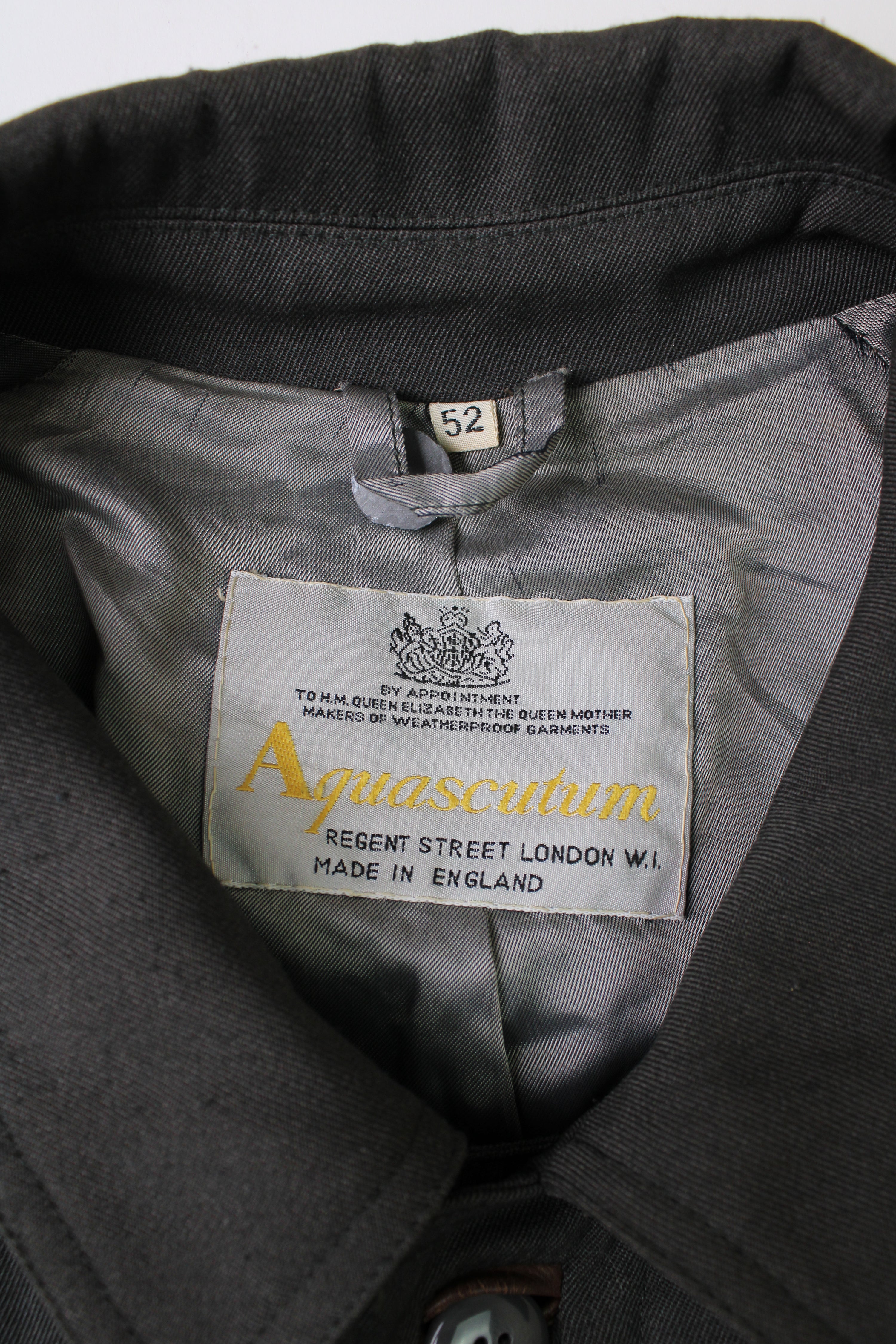 AQUASCUTUM VINTAGE TRENCH COAT DARK GRAY - L/XL