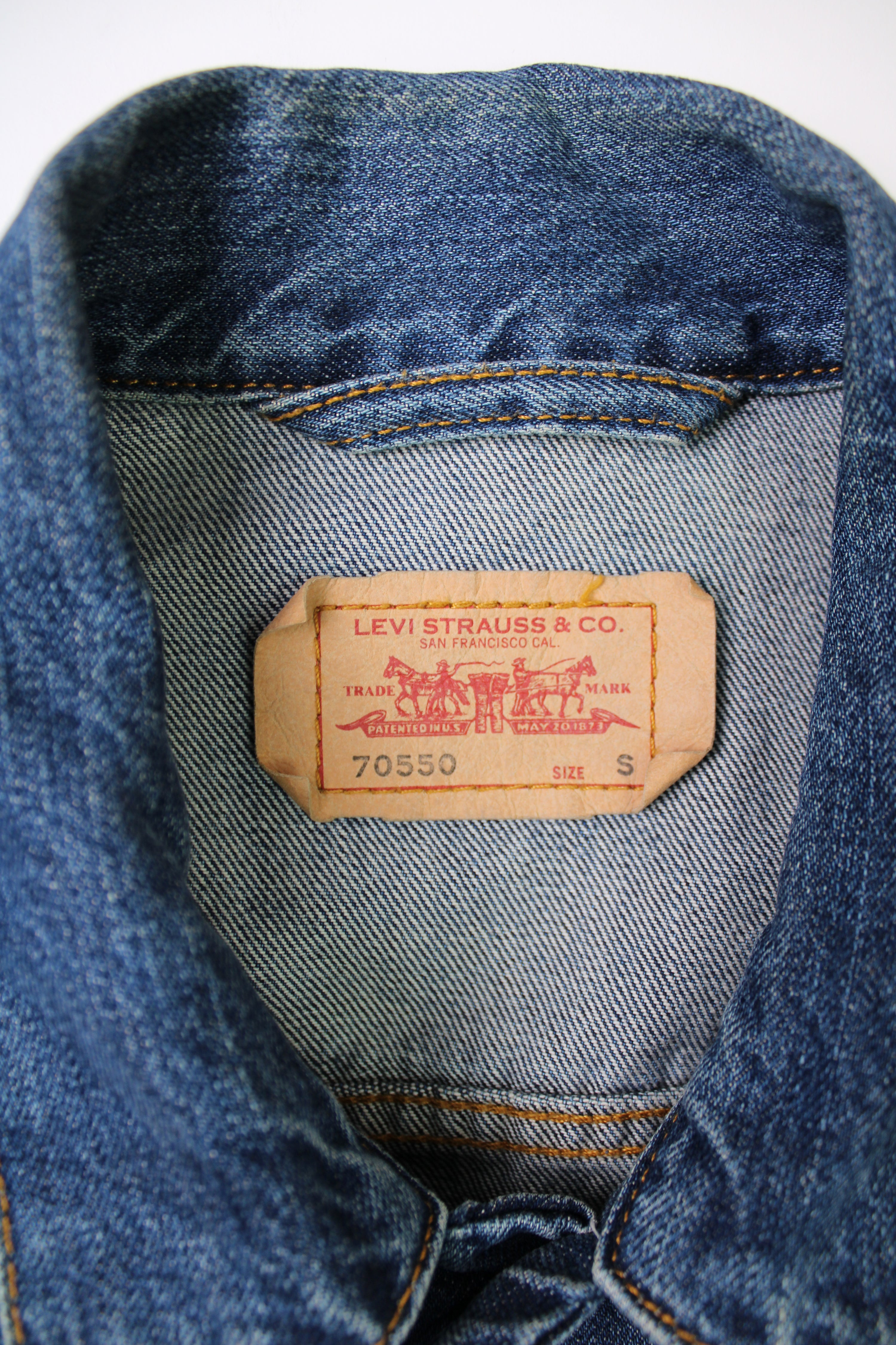 LEVIS VINTAGE DENIM TRUCKER JACKET BLUE JEANS - S