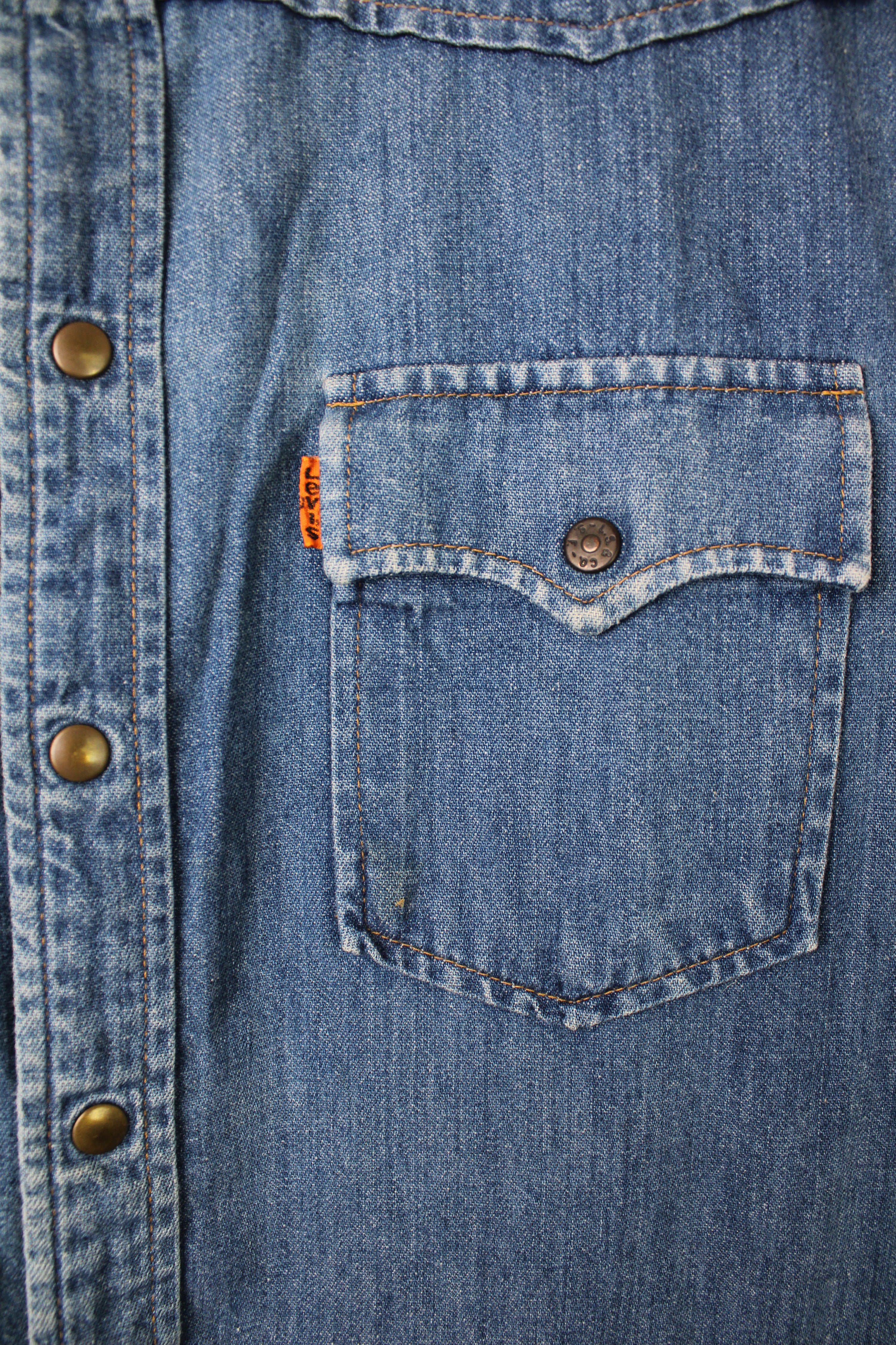 LEVIS VINTAGE WESTERN DENIM SHIRT ORANGE TAB 1980 VTG - M/L