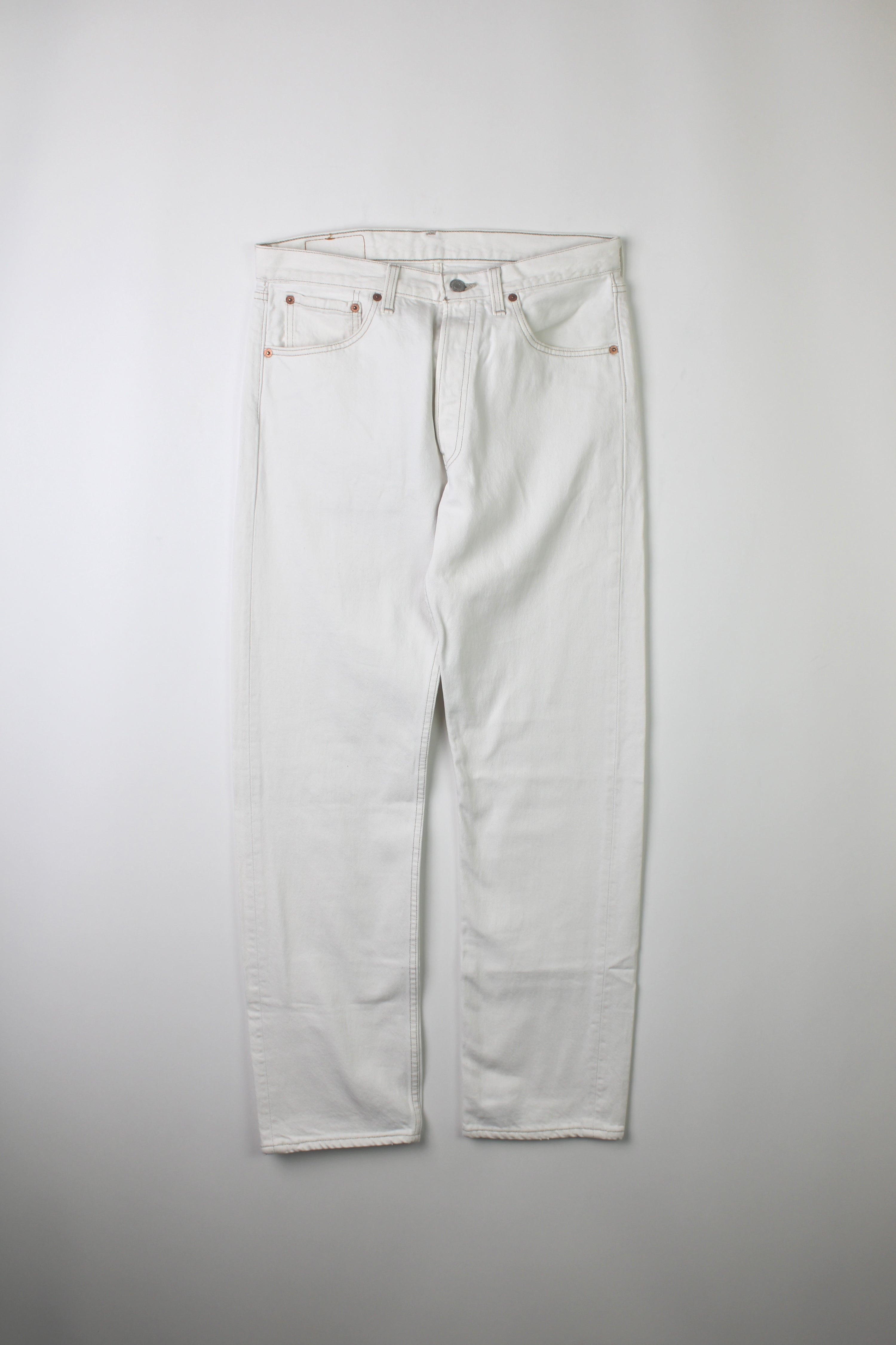 LEVIS 501 VINTAGE DENIM WHITE MADE IN USA - W32