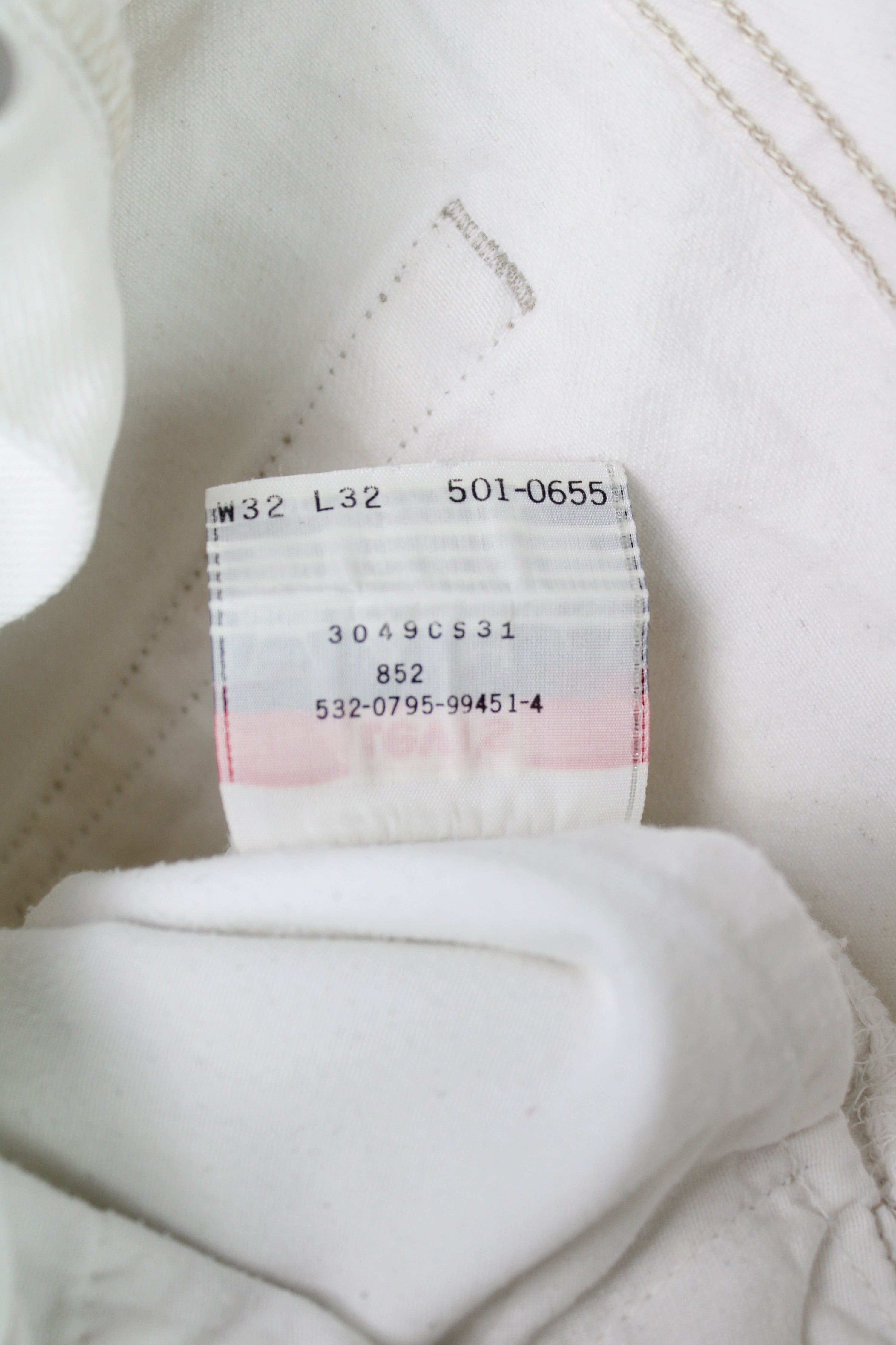 LEVIS 501 VINTAGE DENIM WHITE MADE IN USA - W32