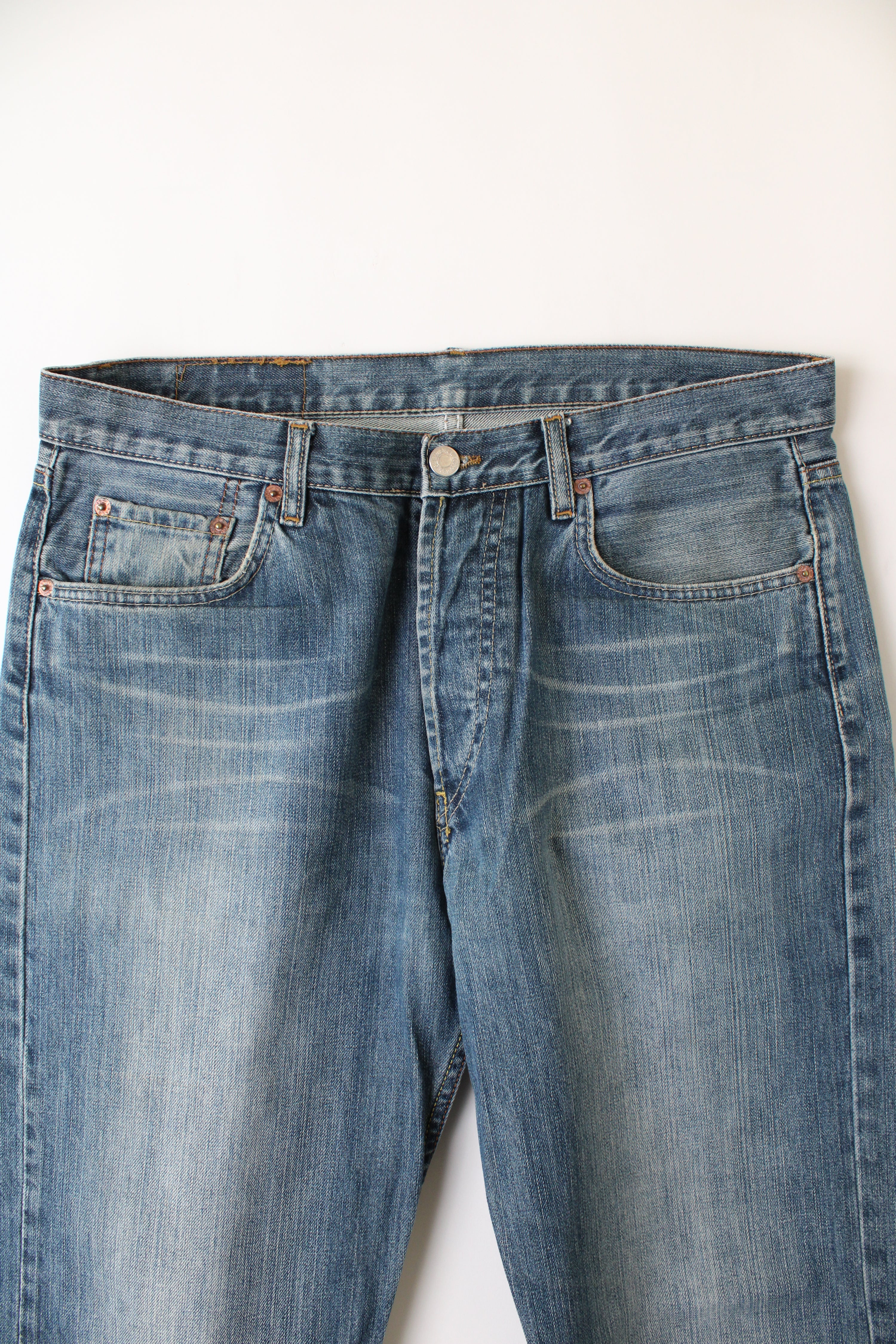 LEVIS 501 VINTAGE JEANS MADE IN USA - W34