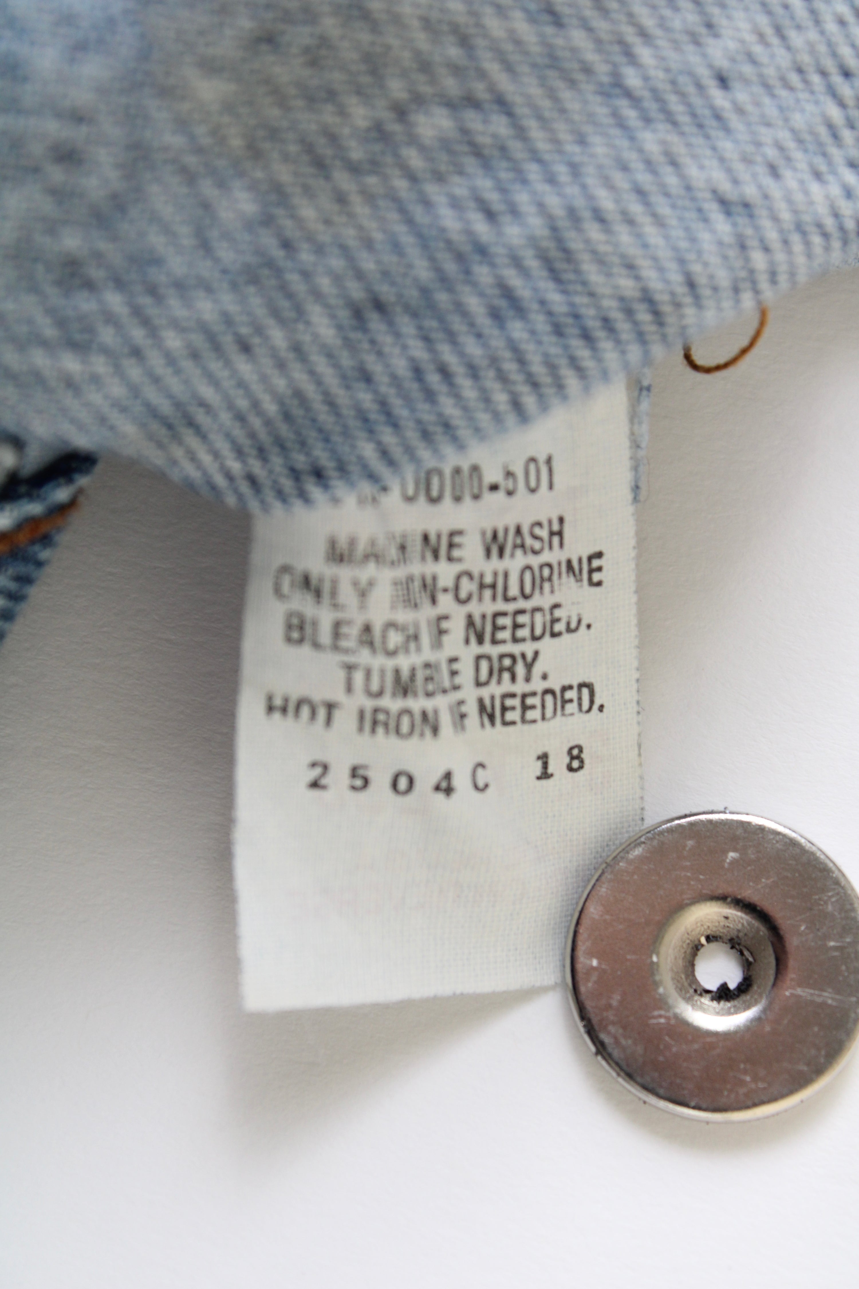 LEVIS 501 XX VINTAGE JEANS MEDIUM WASH MADE IN USA - W32