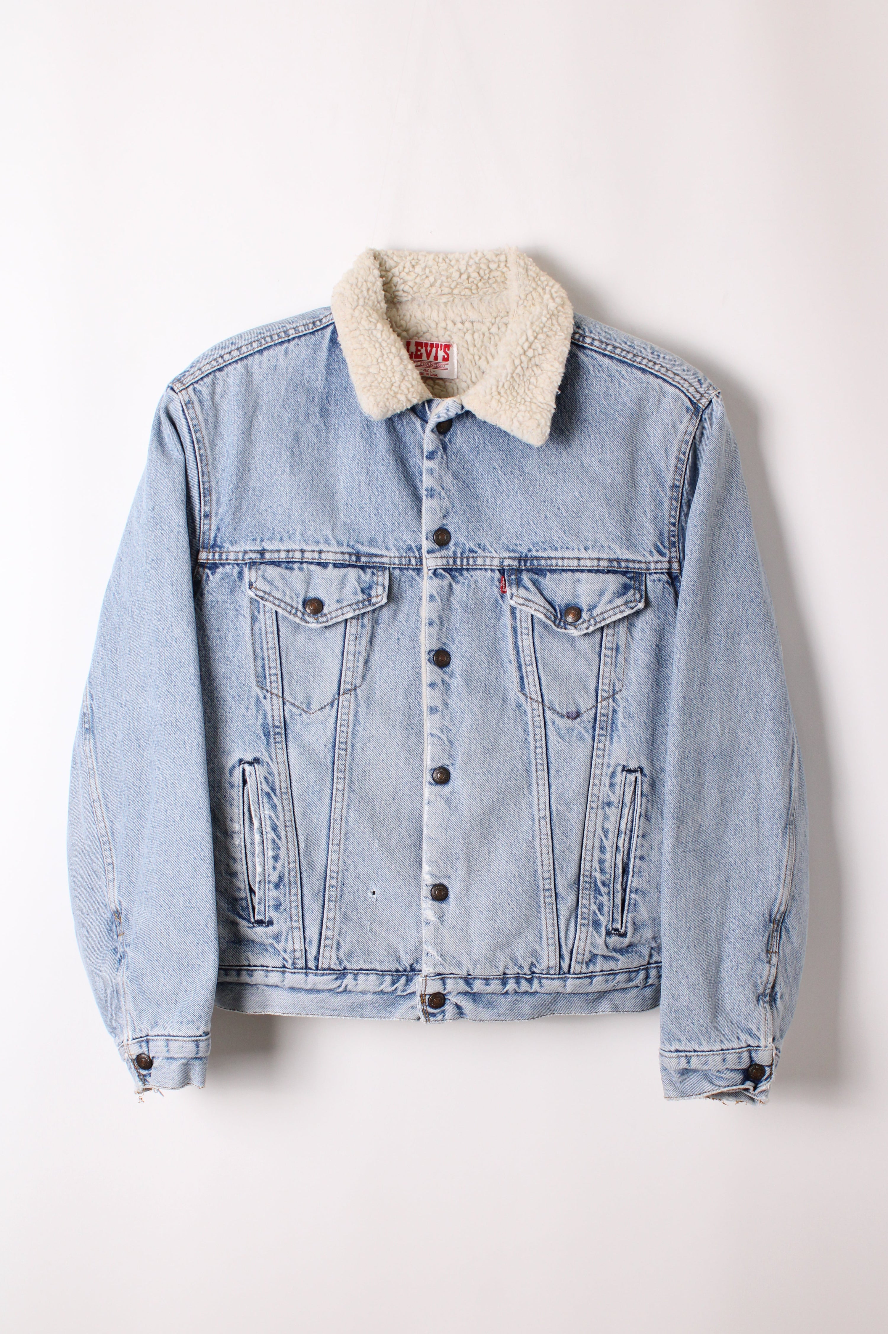 LEVIS VINTAGE SHERPA LINED DENIM JACKET 1980S VTG MADE IN USA - L