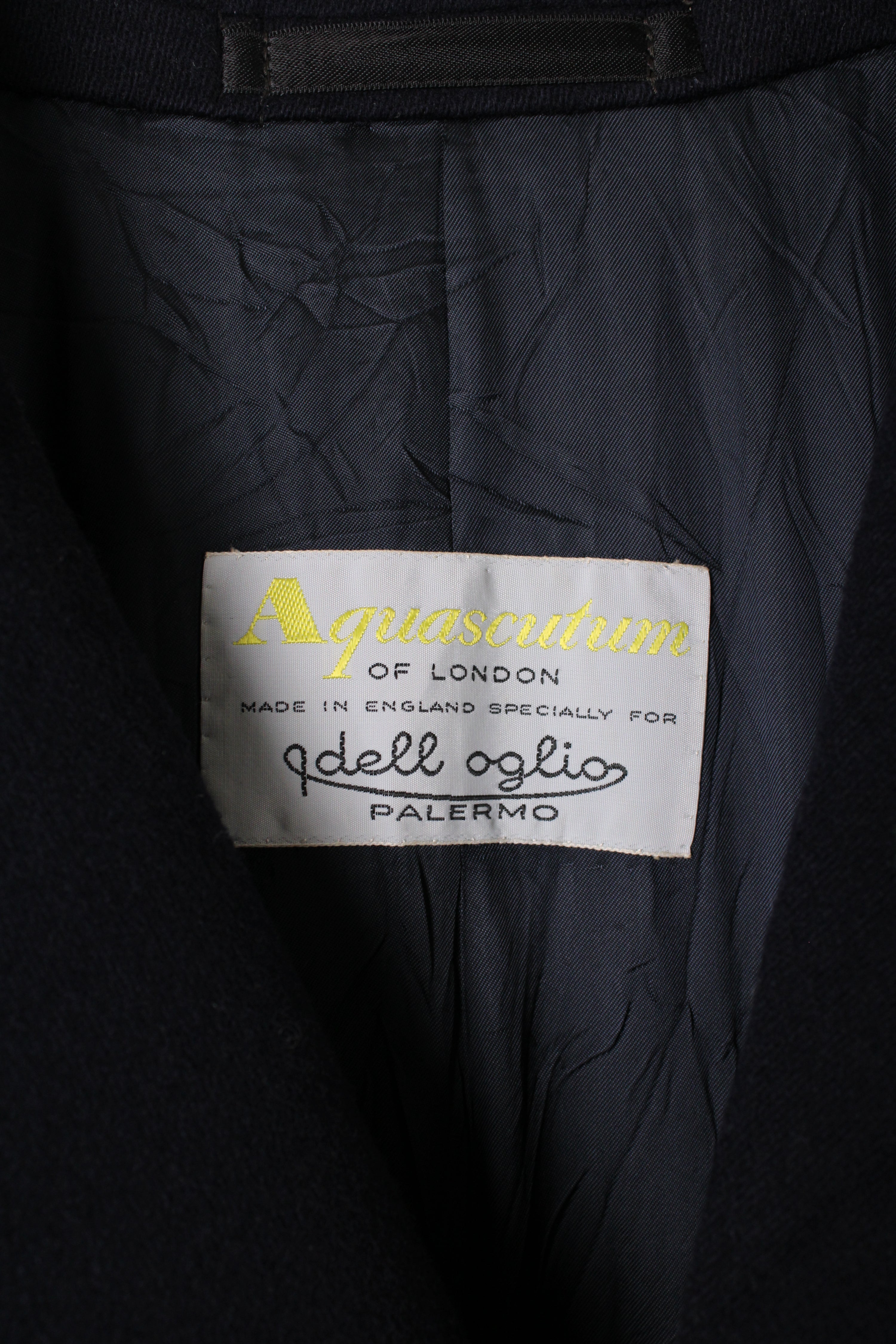 AQUASCUTUM VINTAGE WOOL COAT NAVY BLUE - L/XL