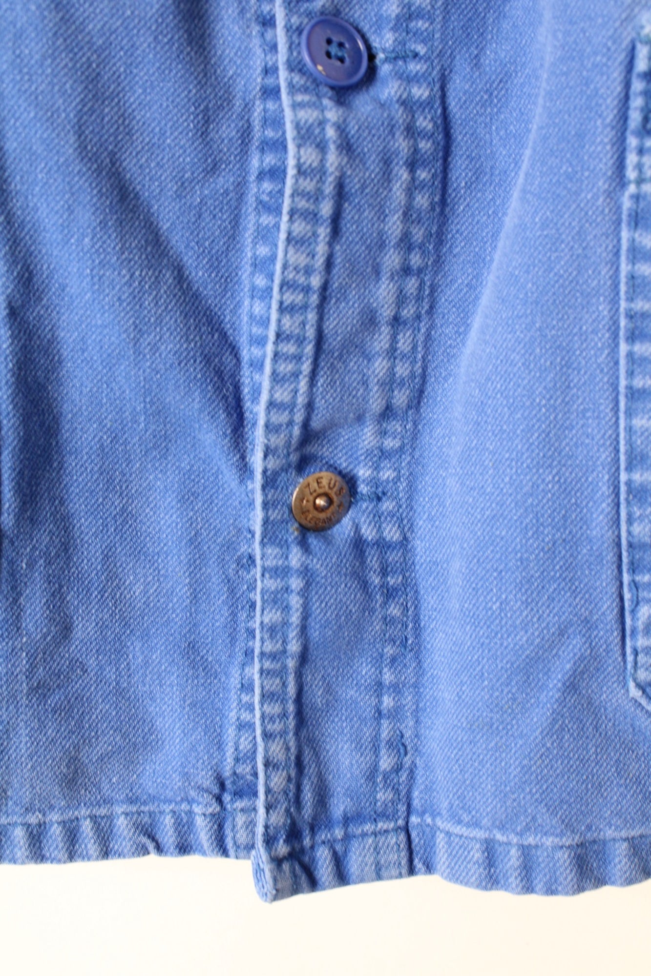 VINTAGE WORK CHORE JACKET DISTRESSED BLEU DE TRAVAIL - S/M