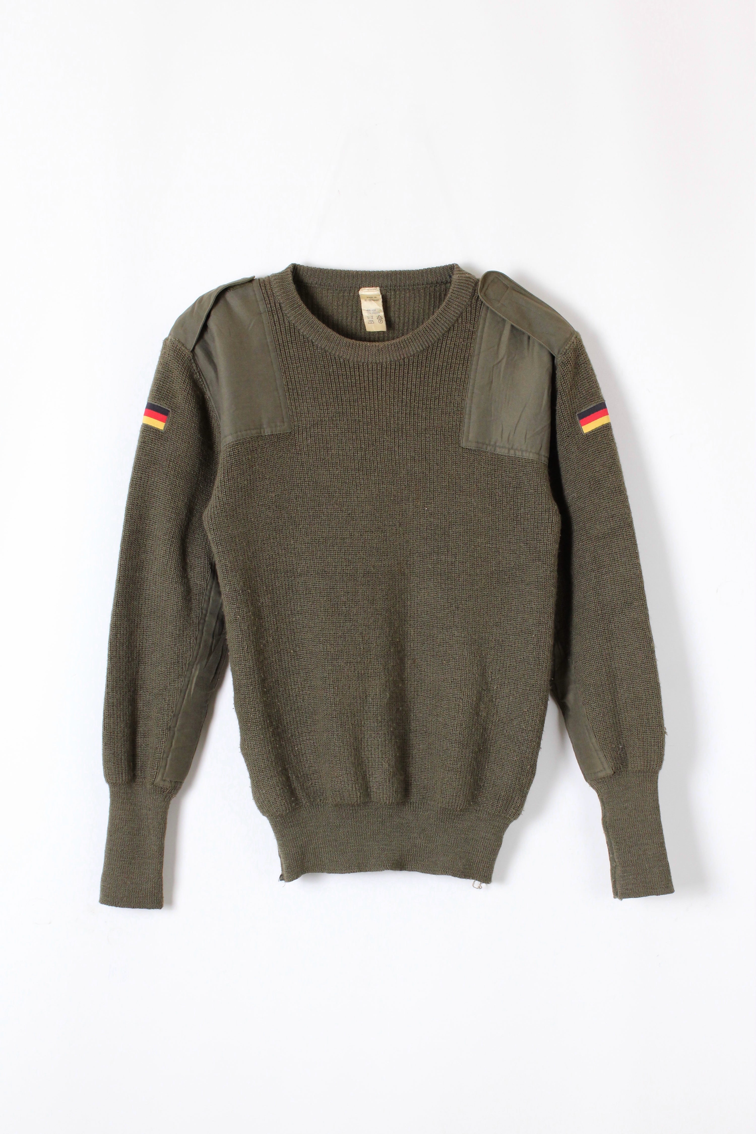 GERMAN ARMY VINTAGE SWEATER OLIVE GREEN - L/XL