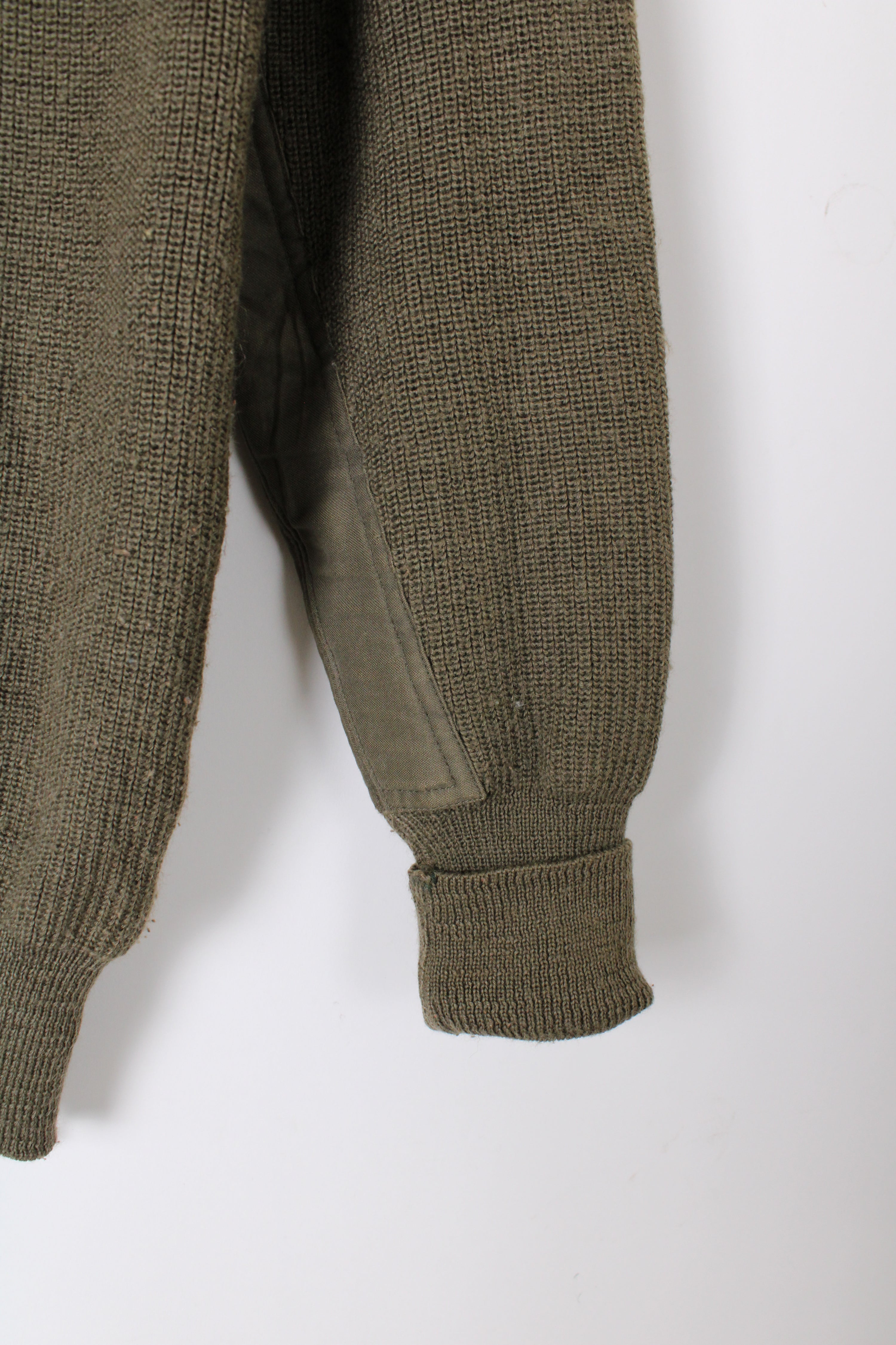 GERMAN ARMY VINTAGE SWEATER OLIVE GREEN - L/XL