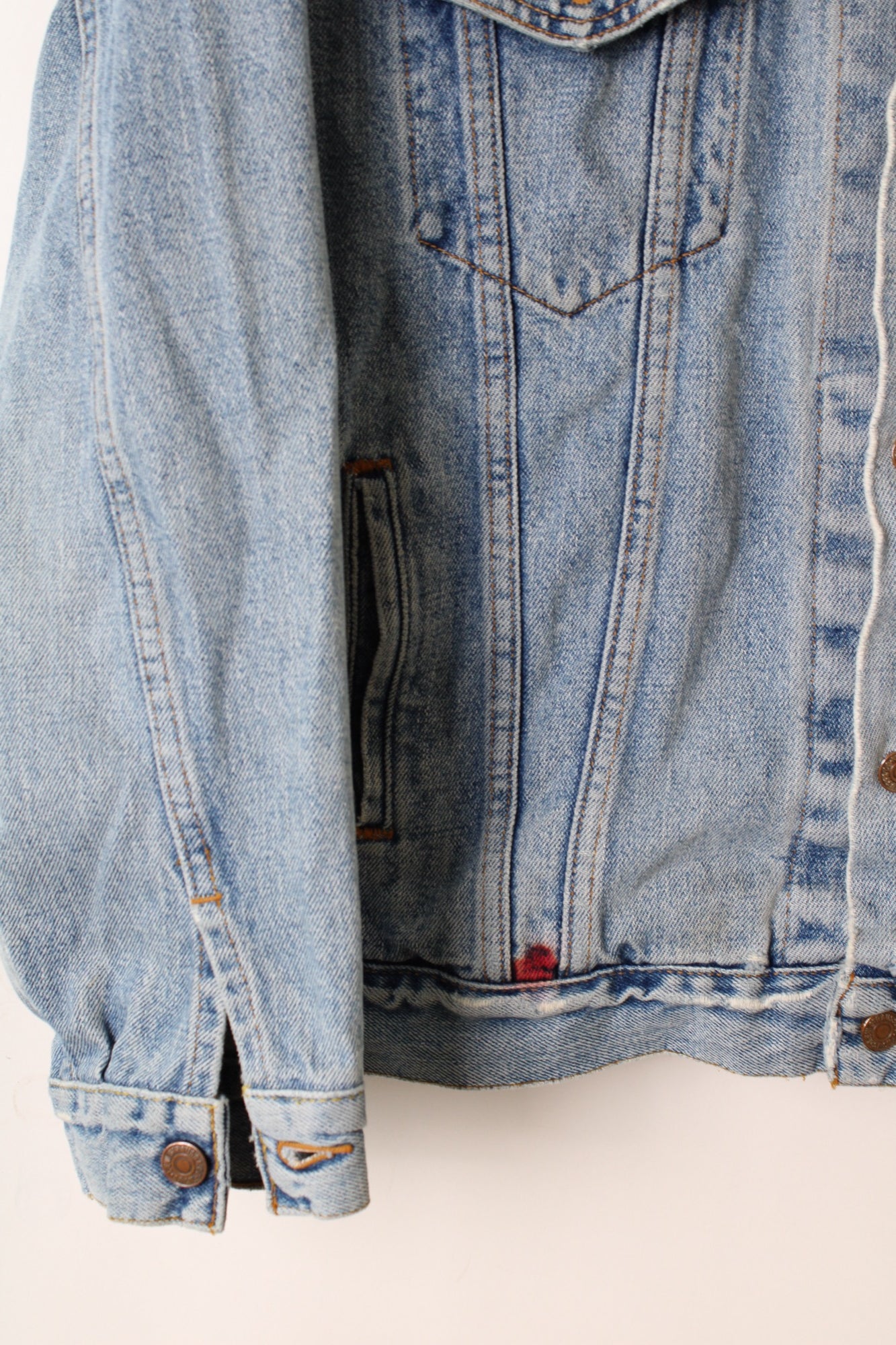 LEVIS VINTAGE DENIM TRUCKER JACKET VTG FADING LIGHT BLUE - L