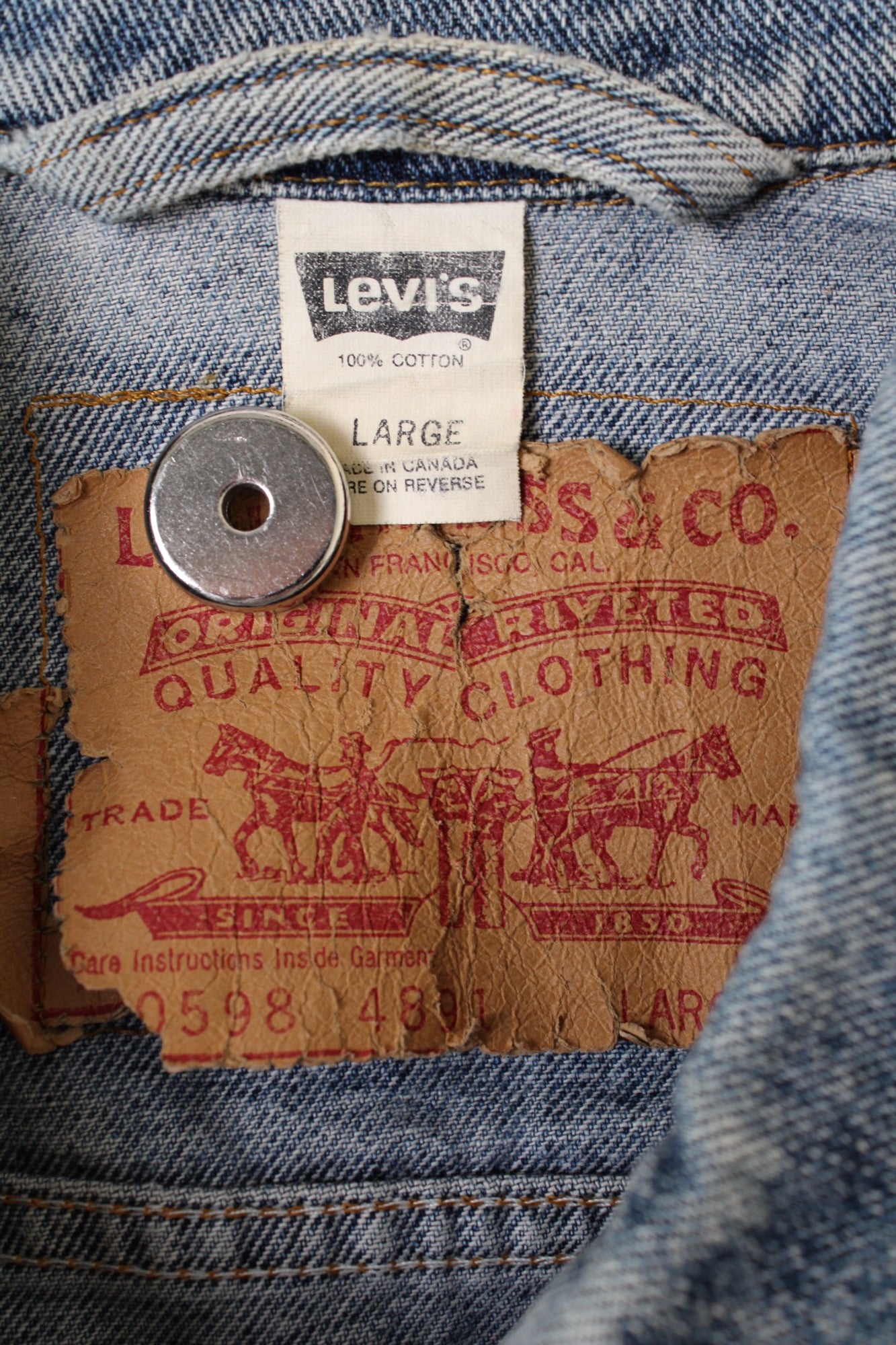 LEVIS VINTAGE DENIM TRUCKER JACKET VTG FADING MEDIUM BLUE - L