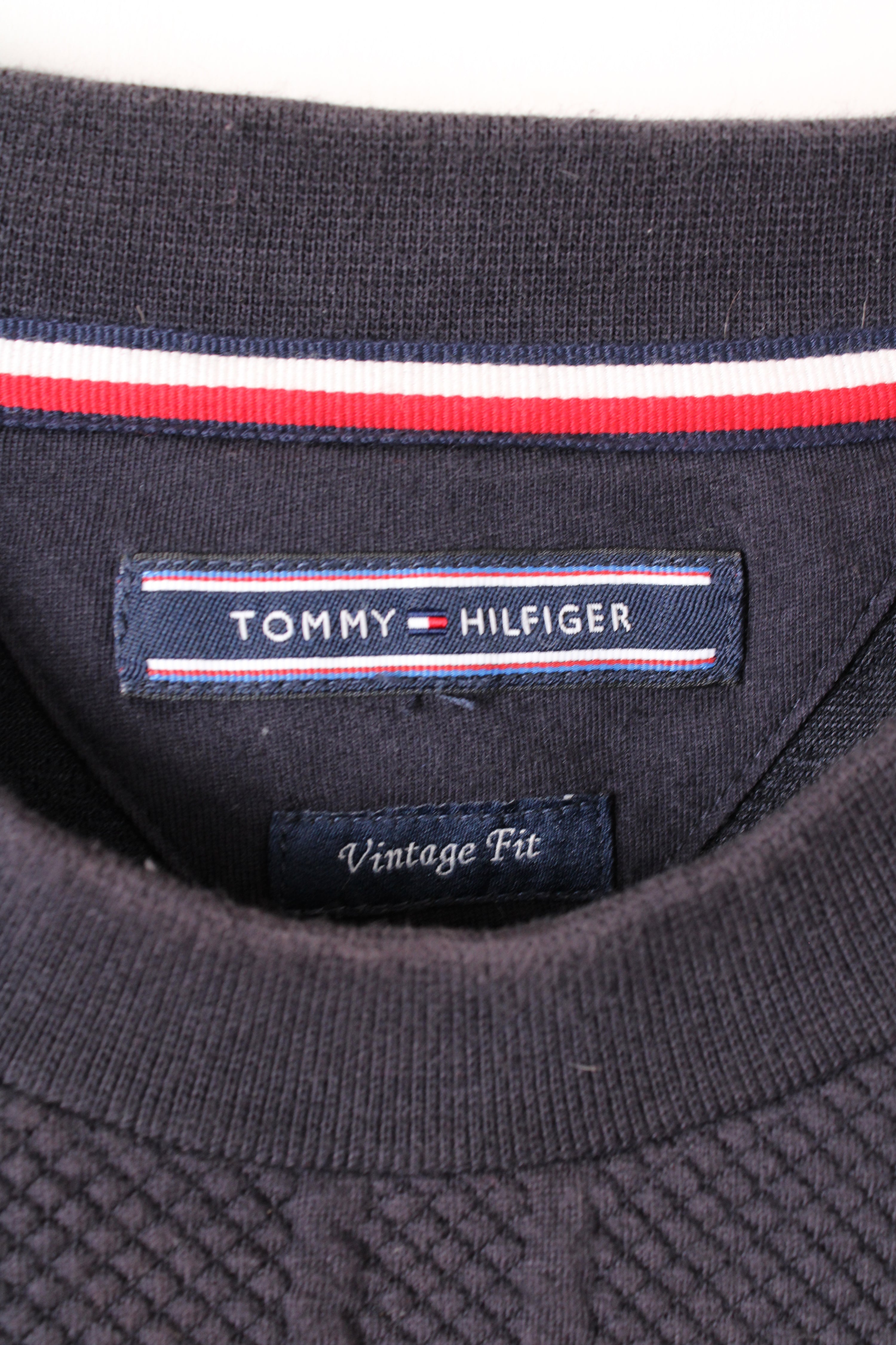 TOMMY HILFIGER SWEATER STRUCTURED PATTERN NAVY BLUE - L/XL