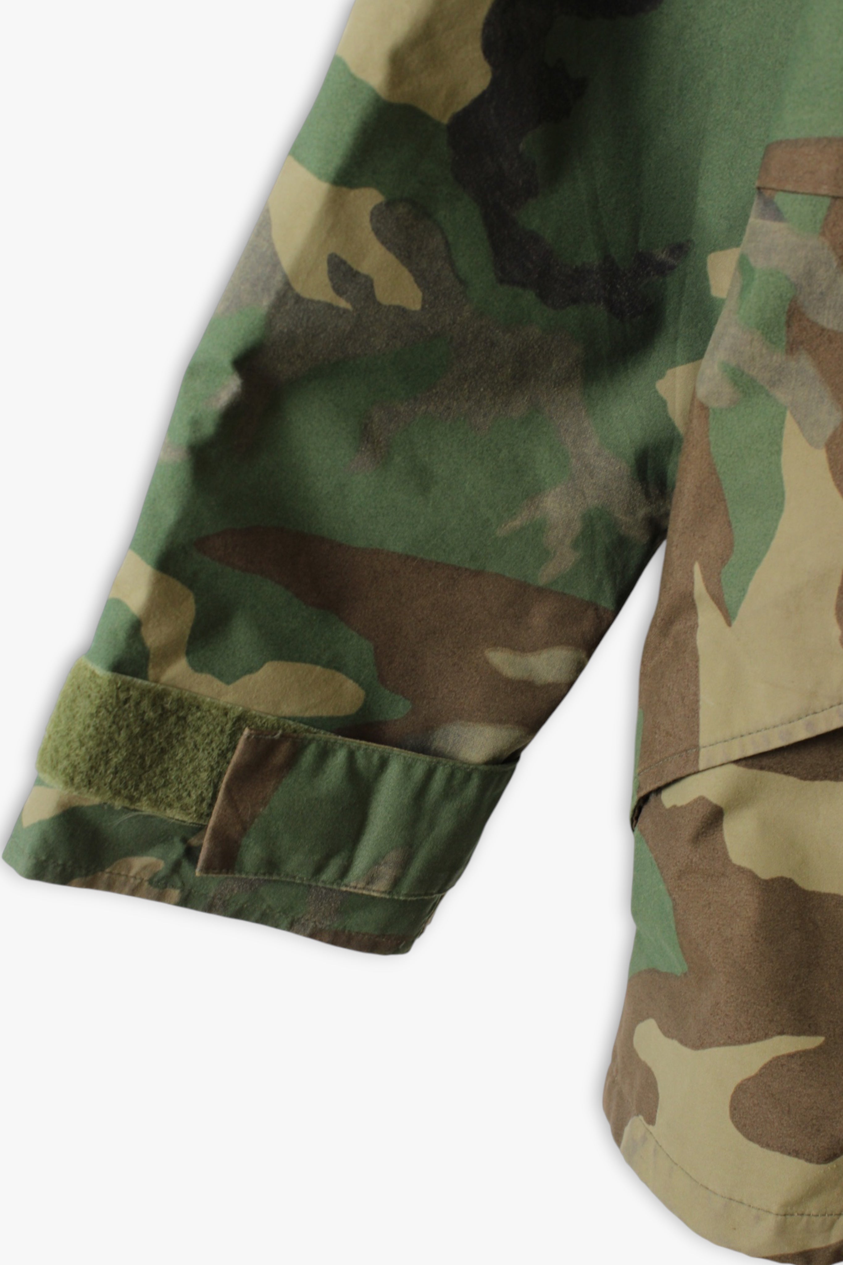 VINTAGE US ARMY GORE-TEX PARKA ECWCS