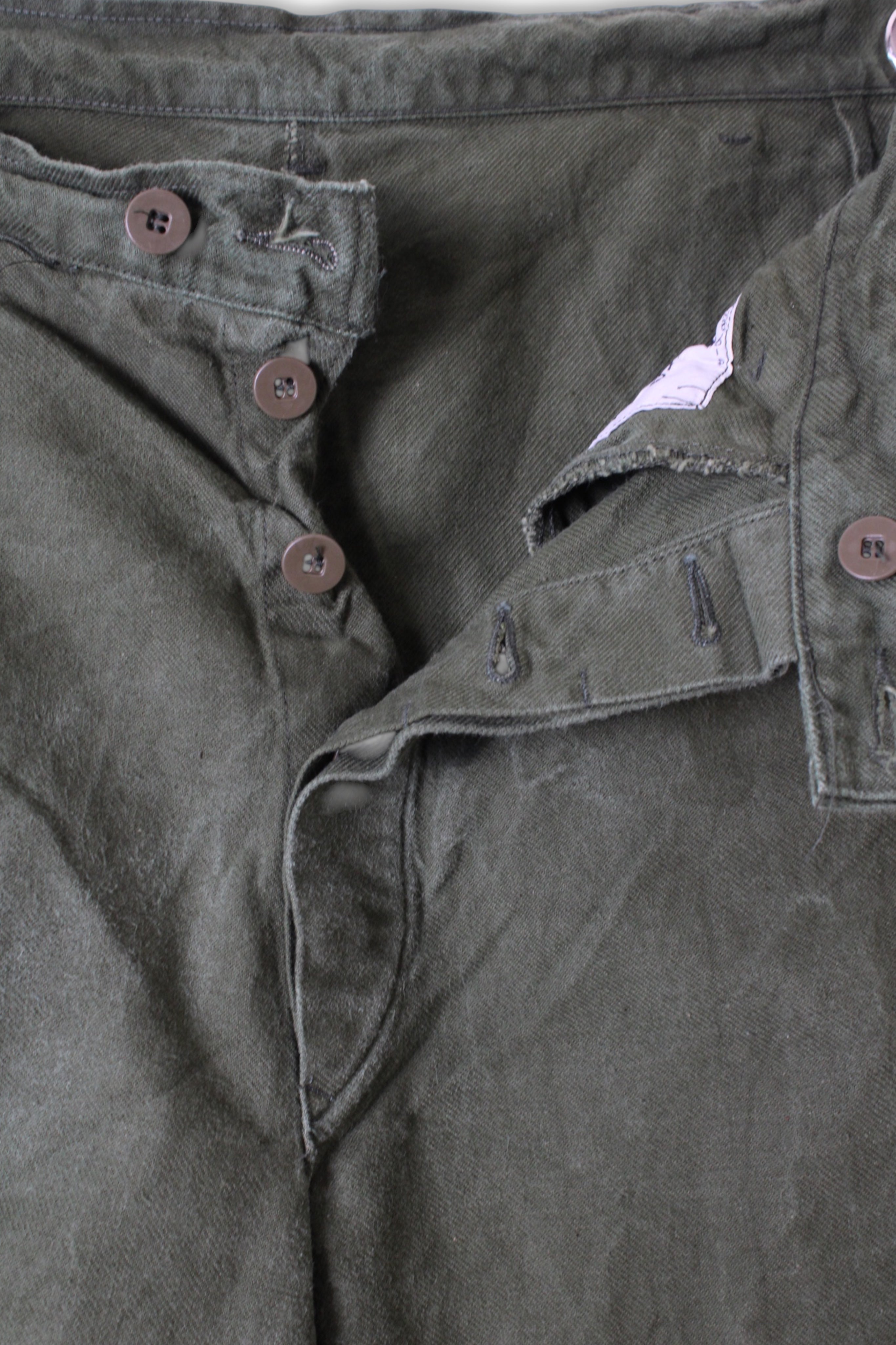 VINTAGE SWEDISH ARMY FATIGUE PANTS GREEN
